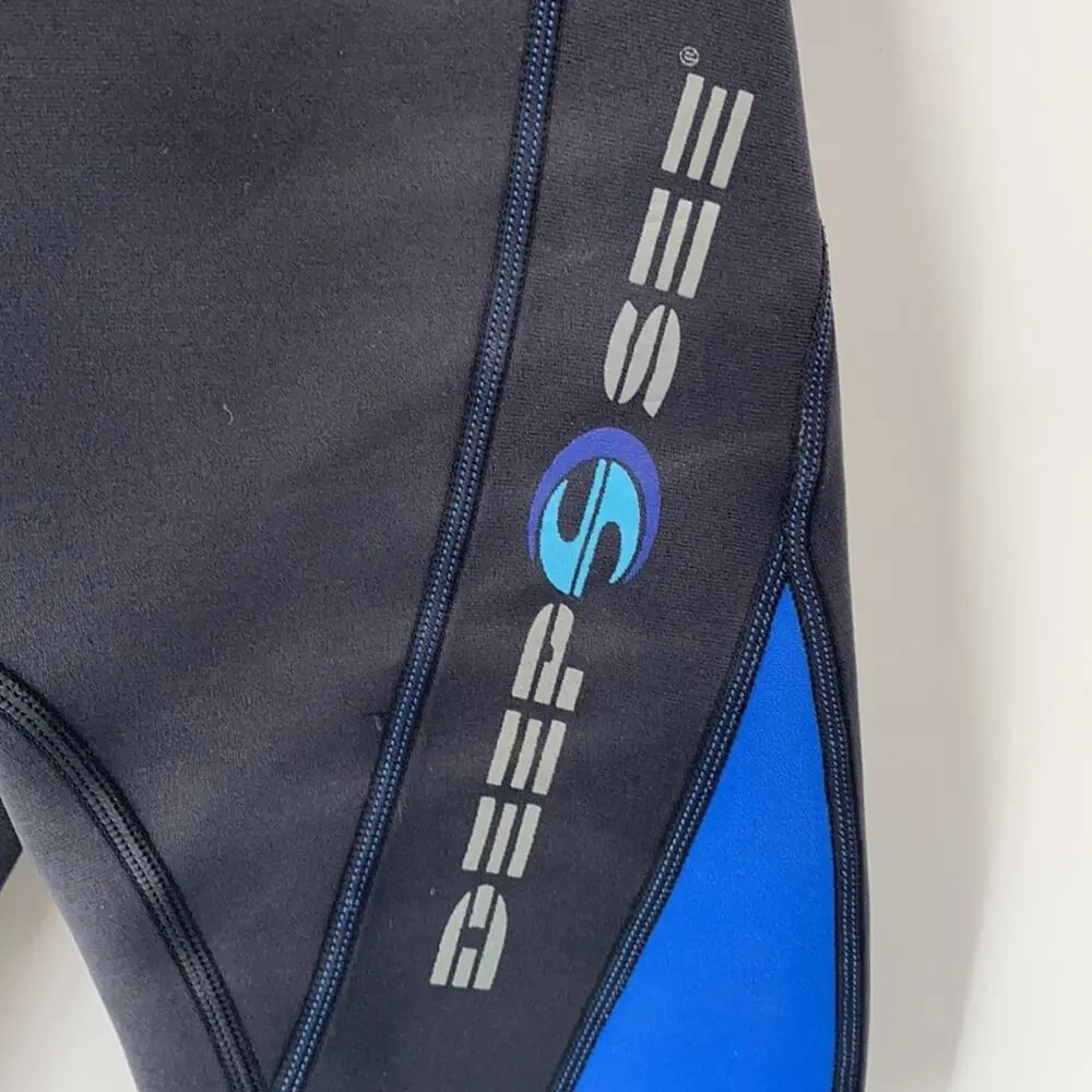 Deep See Boys Black & Blue Short Sleeve Wet Suit Size Large (10)